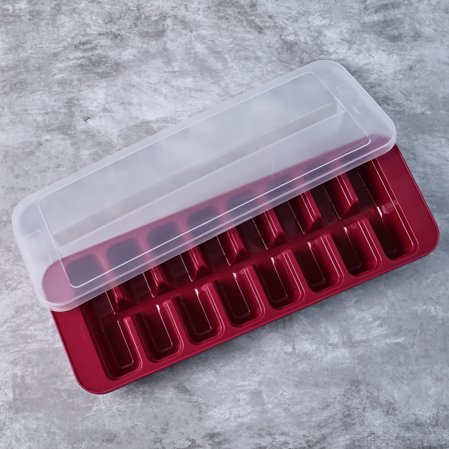 Supermom Frizzy Ice Tray with 2-in-1 Compartment for Ice Cubes and Storage Box (1 Pc) Supermom Frizzy Ice Tray with 2-in-1 Compartment for Ice Cubes and Storage Box (1 Pc)